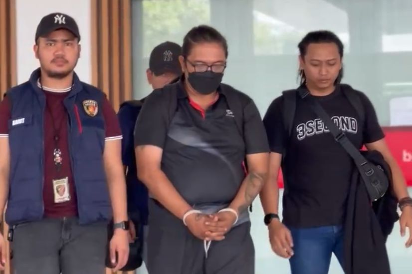 Admin Grup Cinta Sedarah Dicokok Satreskrim Polres Gresik di Pulau Bali