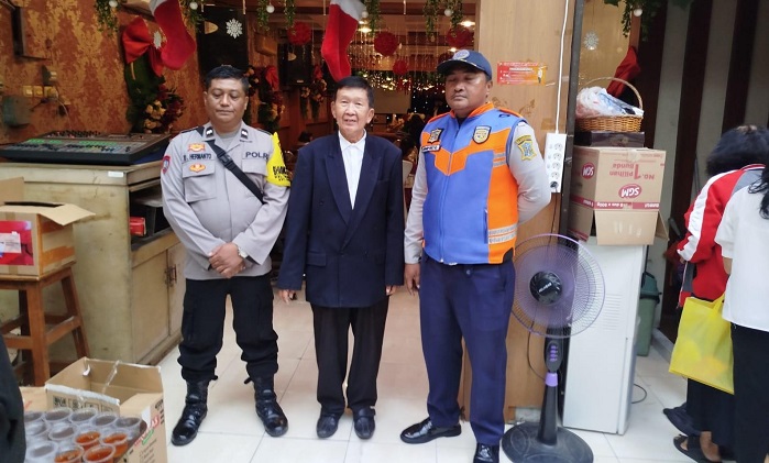 Polsek Simokerto Pastikan Keamanan Jemaat Bethany Surabaya di Awal 2026