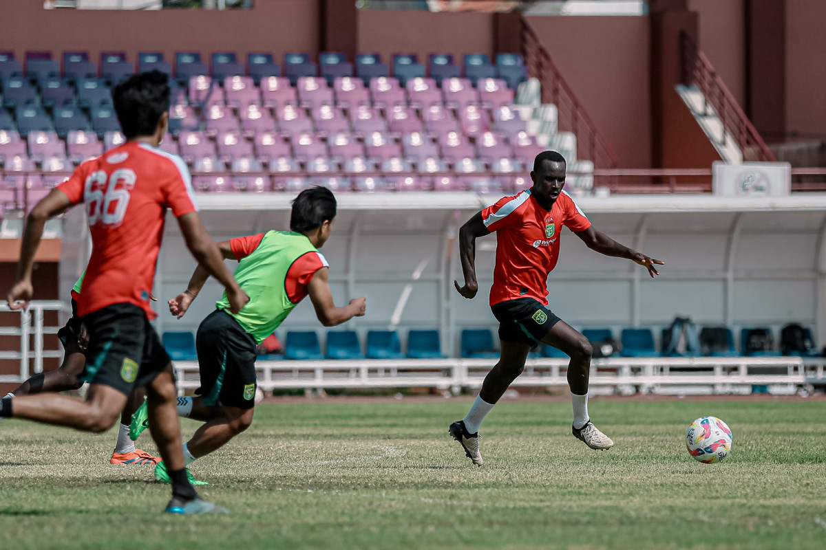 Jelang Persebaya Vs Persita, Flavio Silva Siap Bobol Gawang