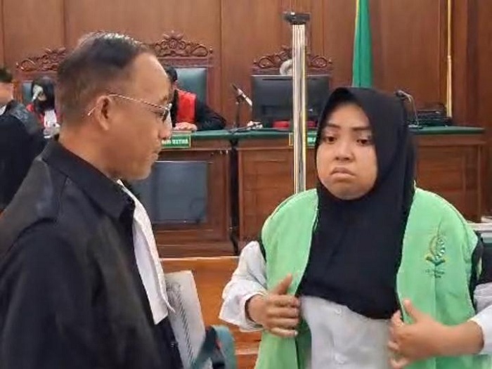 Robohkan Rumah Dinas Bea Cukai dengan Ekskavator, Nita Diadili di PN Surabaya