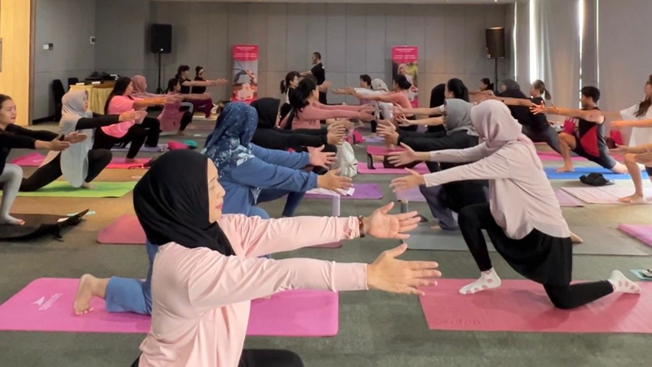 Dafam Pacific Caesar Surabaya Sukses Gelar Mat Pilates, Targetkan Kebugaran Fisik dan Mental di Awal Tahun