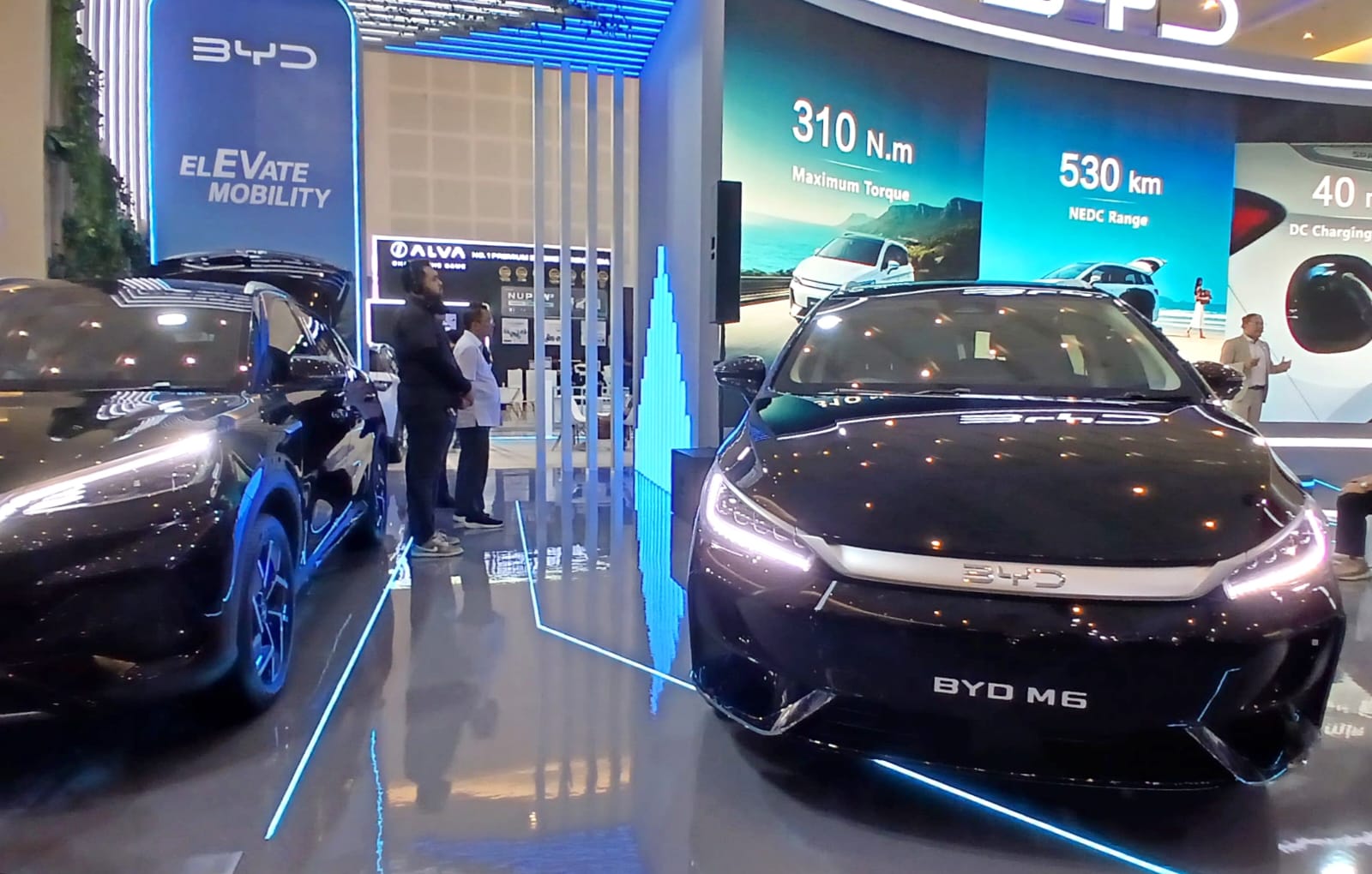 Hadir di GIIAS Surabaya 2024, BYD M6 Jadi Pilihan MPV Listrik Ideal untuk Keluarga