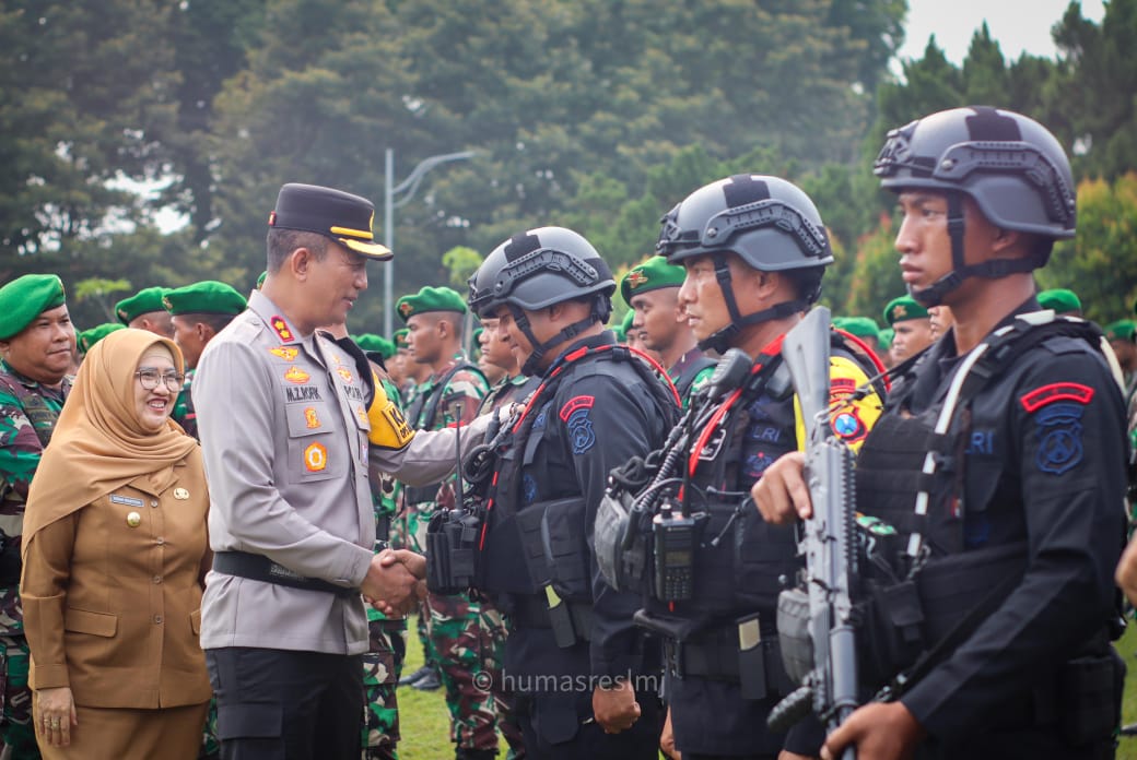 1.650 Personel Dikerahkan Polres Lumajang untuk Amankan Pemungutan Suara Pilkada 2024