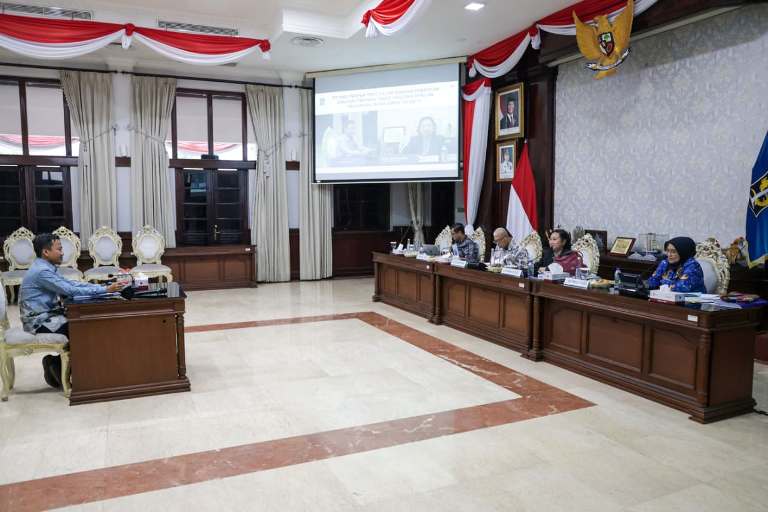 Enam ASN Berebut Kursi Kepala Dinas di Surabaya, Eri Pastikan Seleksi Berdasarkan Hasil Tes