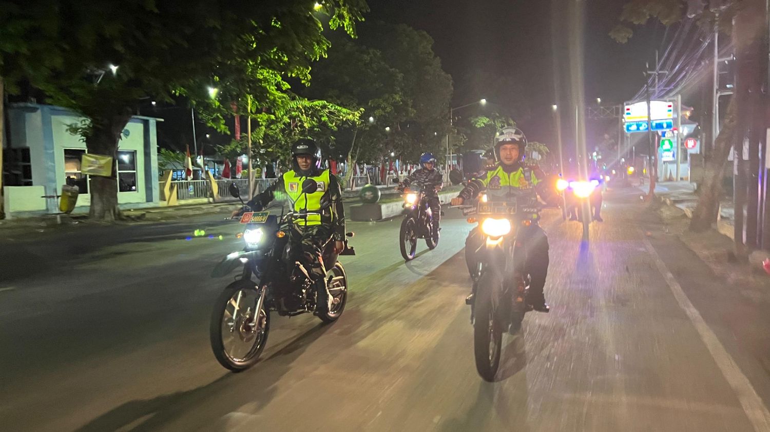 Sinergitas TNI–Polri Gelar Patroli Skala Besar Wujudkan Kondusifitas Wilayah Banyuwangi