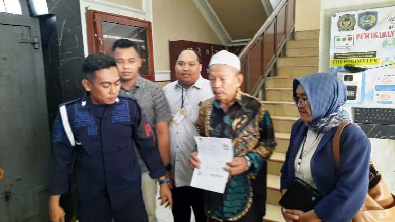 Dua Hari Usai Divonis 5 Bulan 20 Hari, Kakek Masir Langsung Bebas dari Rutan Situbondo