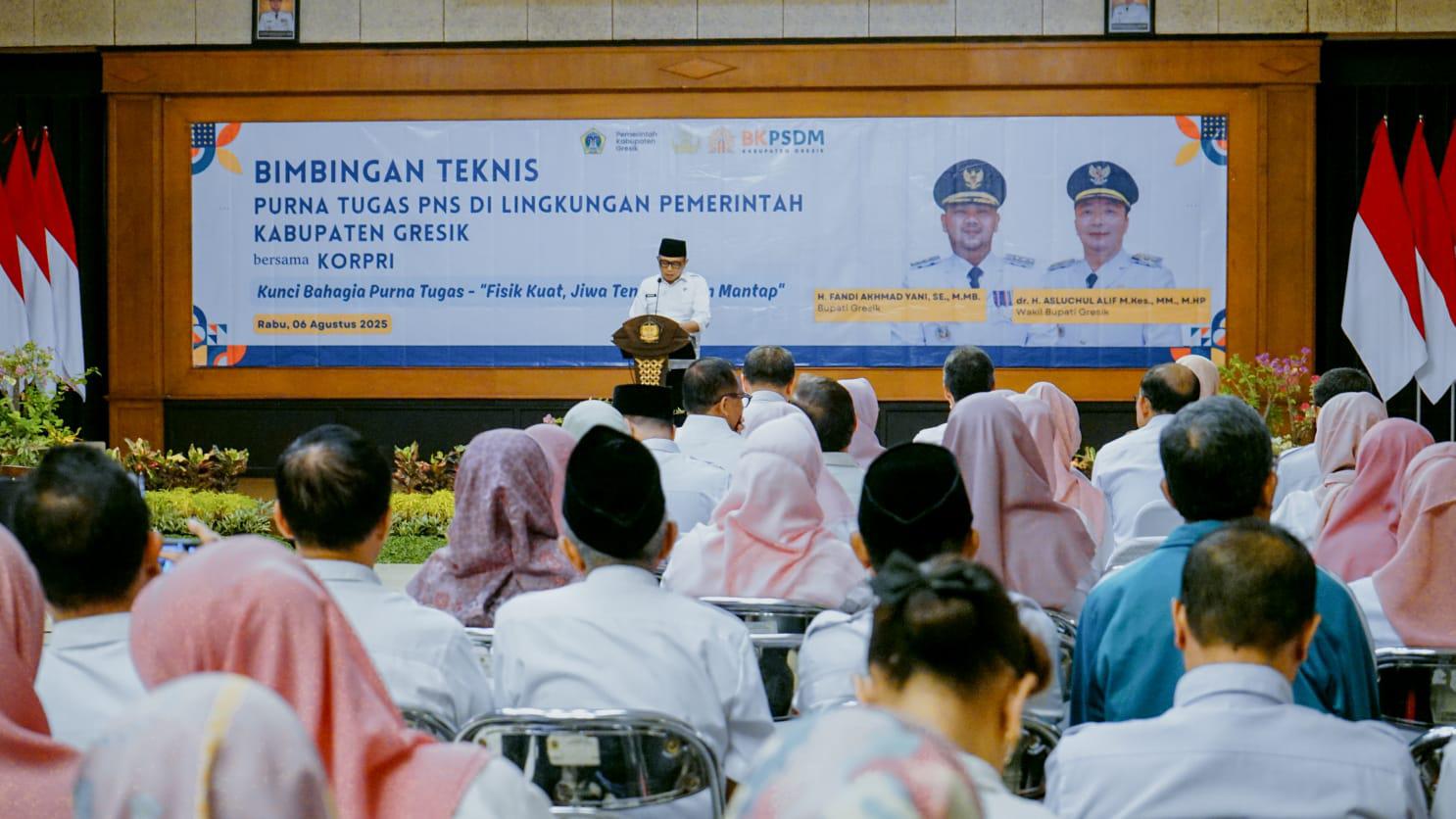 Jelang Pensiun, 213 PNS Pemkab Gresik Dibekali Ilmu Wirausaha hingga Keuangan