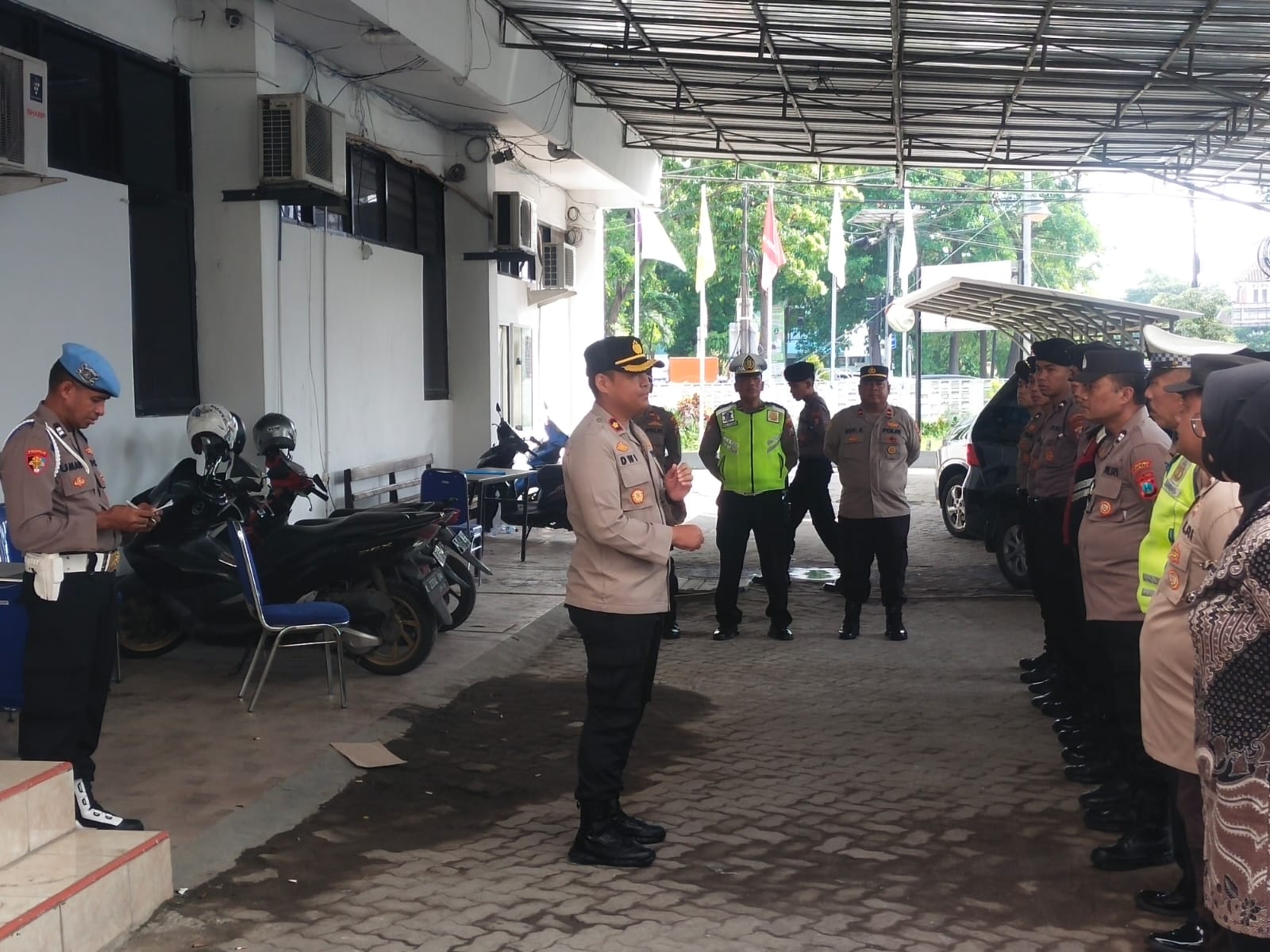 Pengamanan Rapat Pleno KPU Surabaya Berjalan Aman dan Kondusif