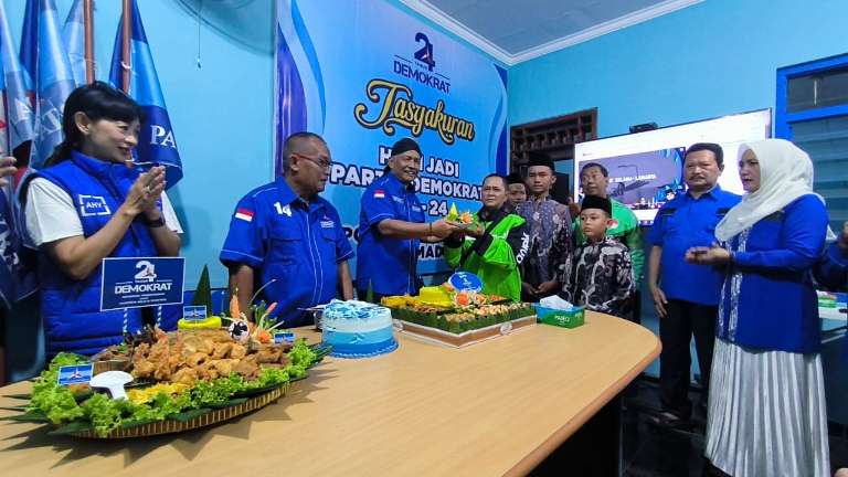 HUT Ke-24, DPC Demokrat Kota Madiun Rayakan dengan Doa Bersama dan Berbagi