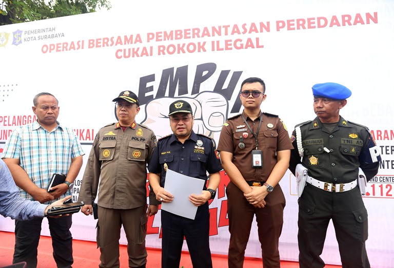 Gempur Rokok Ilegal, Sinergi Pemkot Surabaya dan Bea Cukai Berhasil Cegah Kerugian Negara 