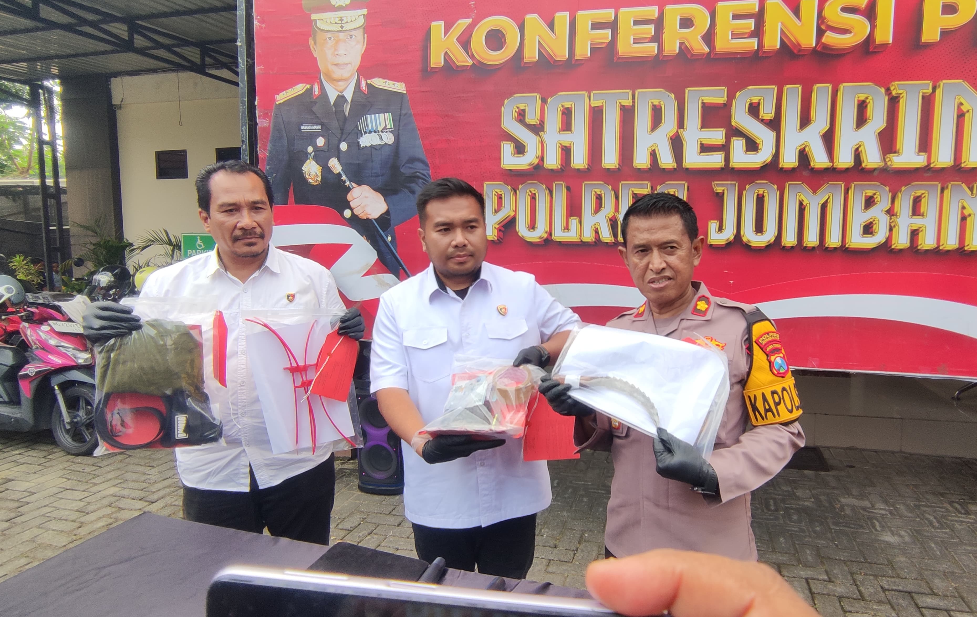 Polisi Ringkus Dua Pelaku Curas di Hotel Mojoagung Jombang
