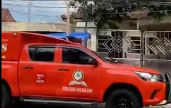 Toko Emas Semar Jalan Ahmad Yani Nganjuk Digeledah Bareskrim Polri