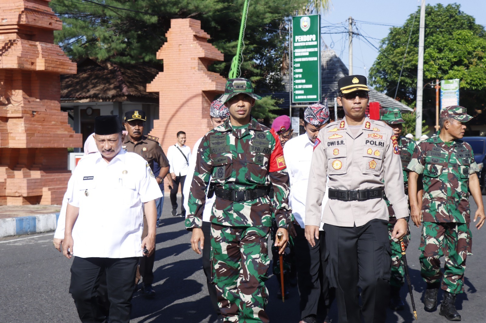 Kapolres Situbondo Hadiri Pembukaan TMMD Ke-120 Bentuk Sinergitas TNI-Polri