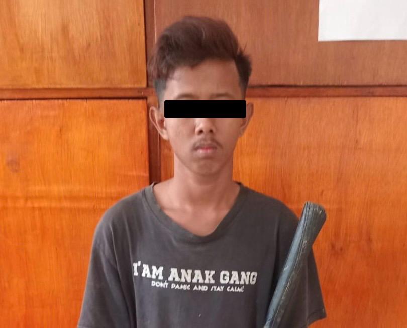 Bawa Celurit Panjang untuk Menakut-nakuti Pengendara, Pemuda Pogot Diamankan Polisi