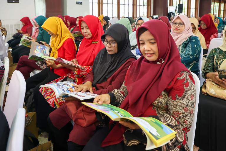Pemkot Surabaya Ajak Orang Tua Tanamkan Literasi Anak Lewat Membaca Nyaring