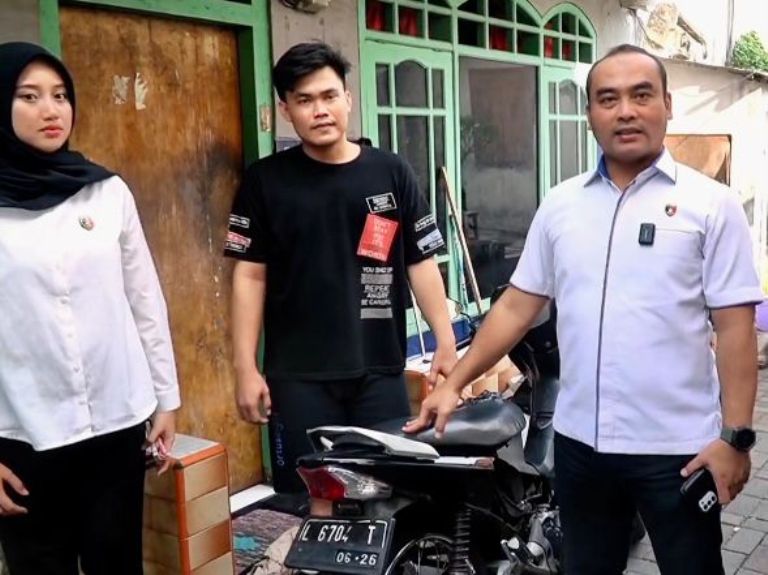 Pelaku Tertangkap, Polrestabes Surabaya Kembalikan Motor Curian ke Pemilik