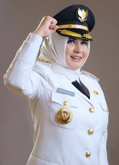 Breaking News! Bupati Pekalongan Fadia Arafiq Terjaring OTT KPK