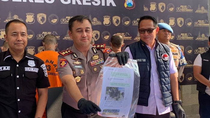 Polres Gresik Gerebek Sarang Narkoba Menganti, Amankan 12 Orang dan Sita 31,8 Gram Sabu 