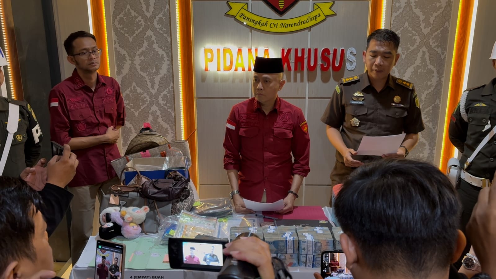 Kejati Lampung Geledah Kantor BRI Pringsewu, Ungkap Dugaan Korupsi Dana Nasabah Rp17 Miliar