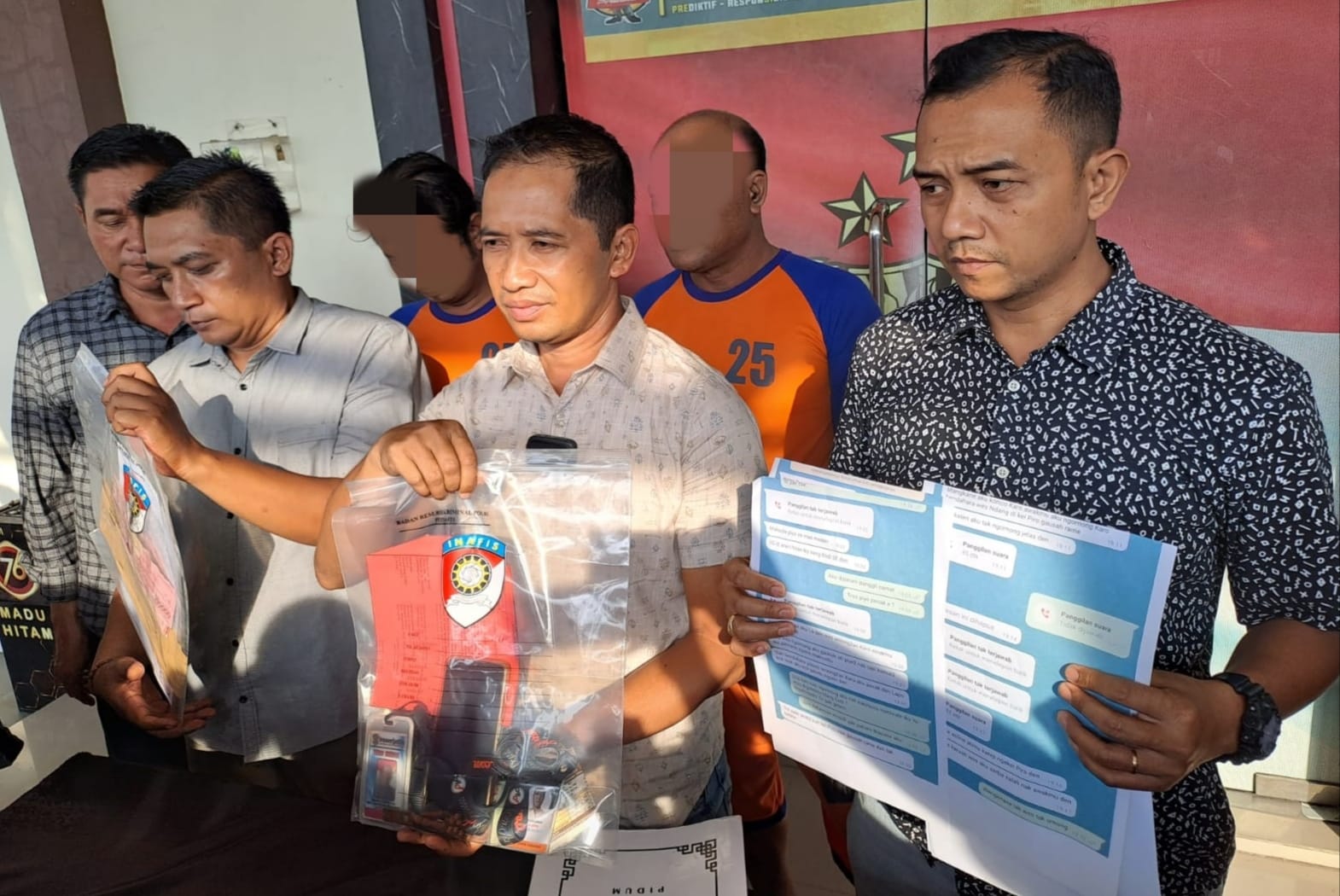 Terjaring OTT 2 Oknum Wartawan Diringkus Polisi Usai Peras Perangkat Desa di Jombang
