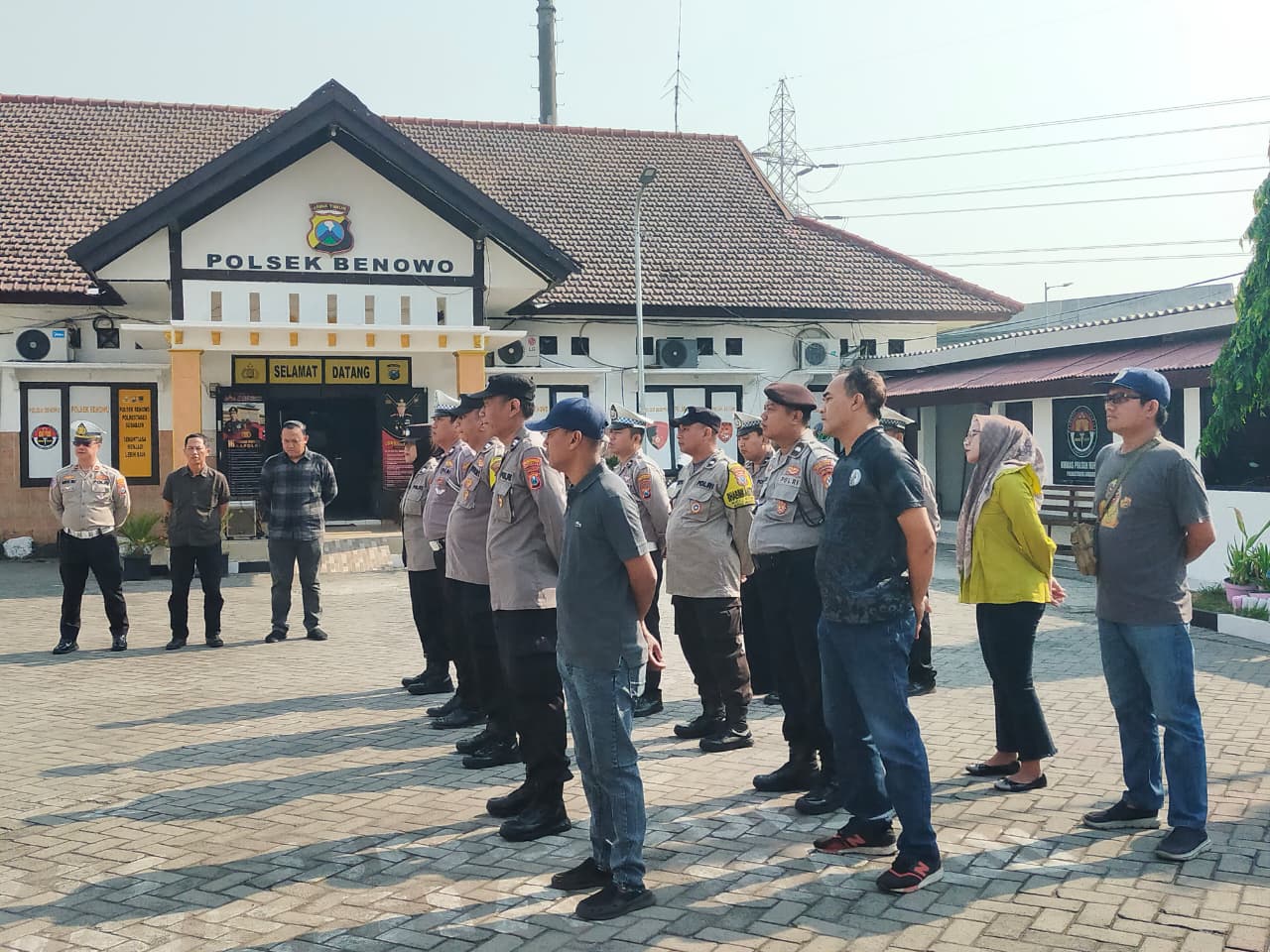 Tingkatkan Mutu Pelayanan, Kapolsek Benowo Tekankan Jajaran Profesional dan Fokus Tupoksi