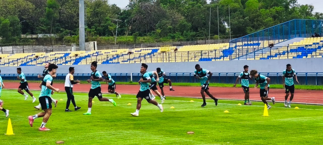Lawan Persik Kediri, Persebaya Uji Coba Lapangan Gelora Joko Samudro Gresik