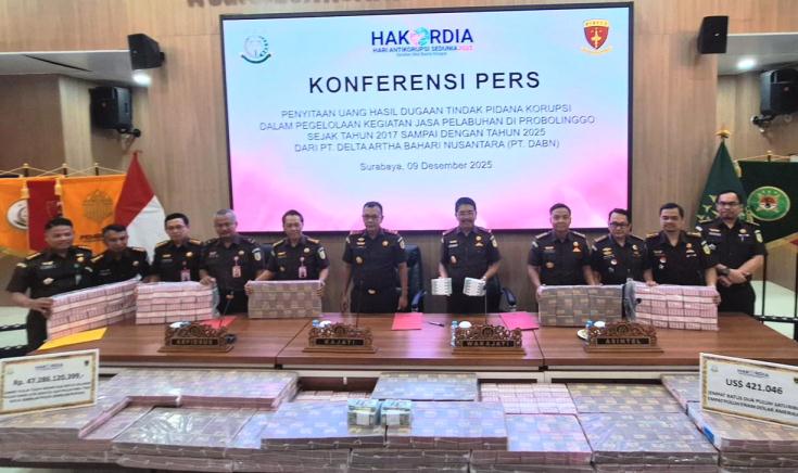 Kejati Jatim Sita Rp 47 Miliar dan USD 421 dalam Kasus Korupsi Pelabuhan Probolinggo 