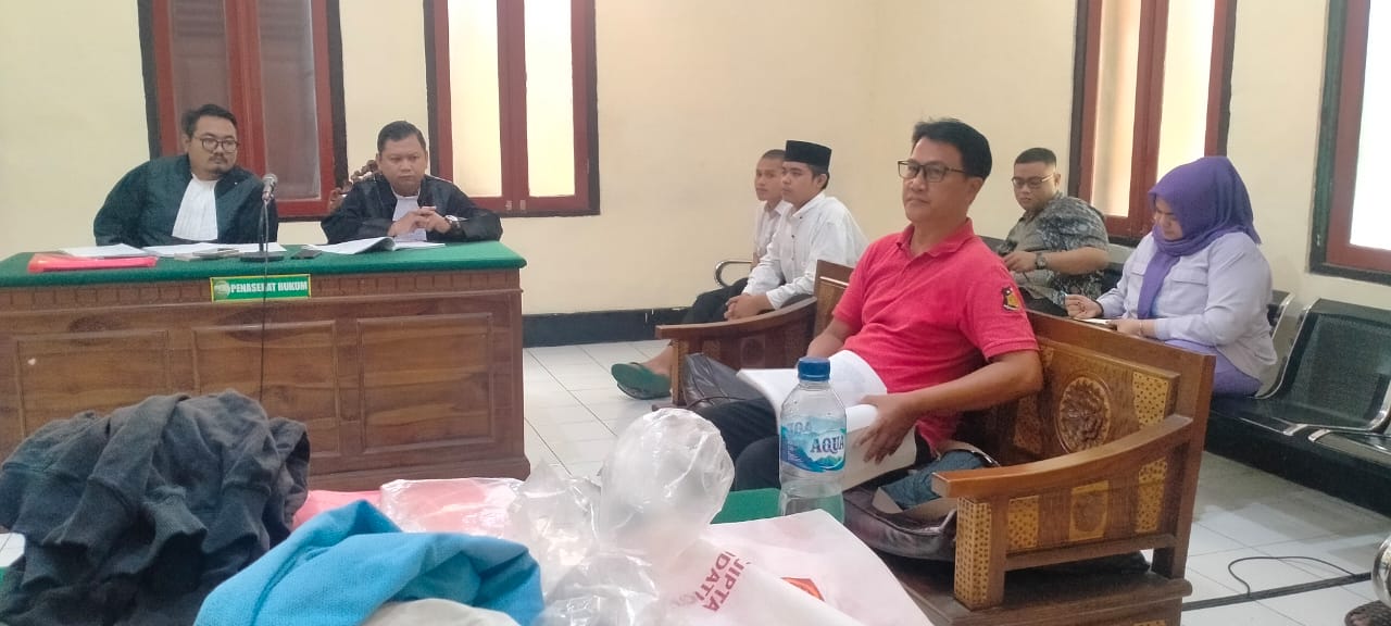 Sidang Pengeroyokan di Jalan Raya Banjarsugihan, PH: Terdakwa Diancam Setrum hingga Kepala Dikresek