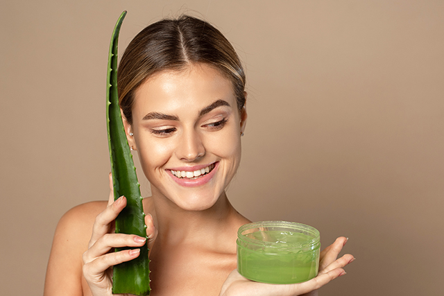 8 Manfaat Aloe Vera untuk Kesehatan dan Kecantikan
