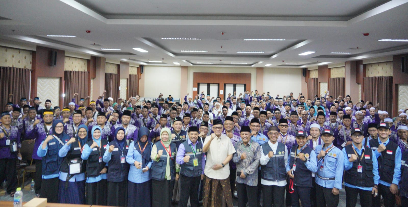 Kepala BP Haji RI Tekankan Tiga Kunci Sukses Haji di Hadapan Petugas Kloter Surabaya