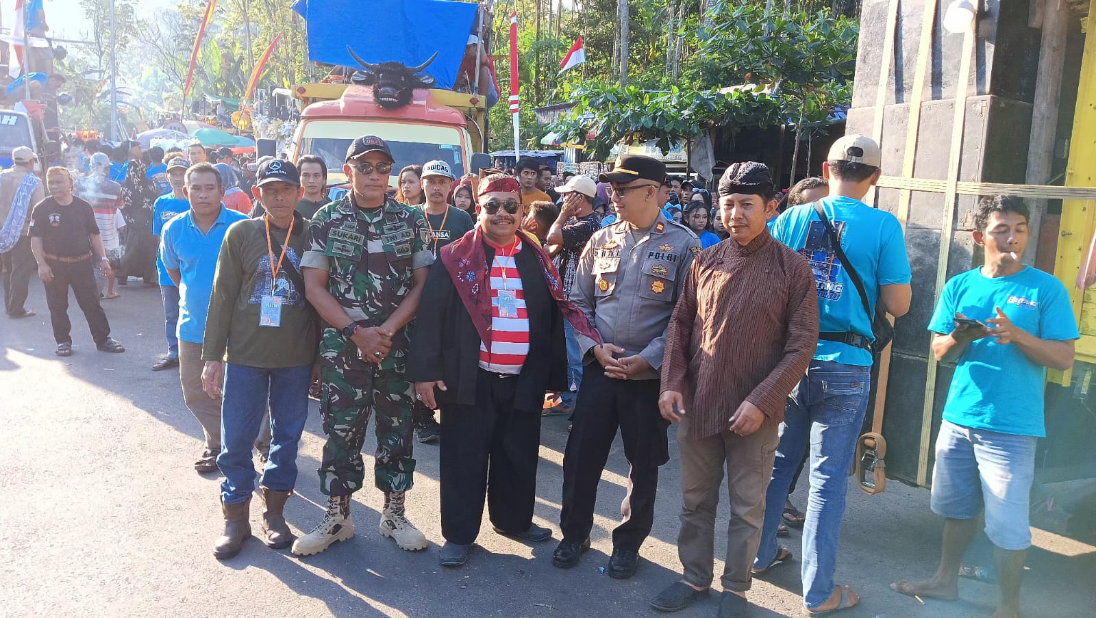 Festival Kirab Jolen Ramaikan Rangkaian Selamatan Desa Kandangan Senduro Lumajang