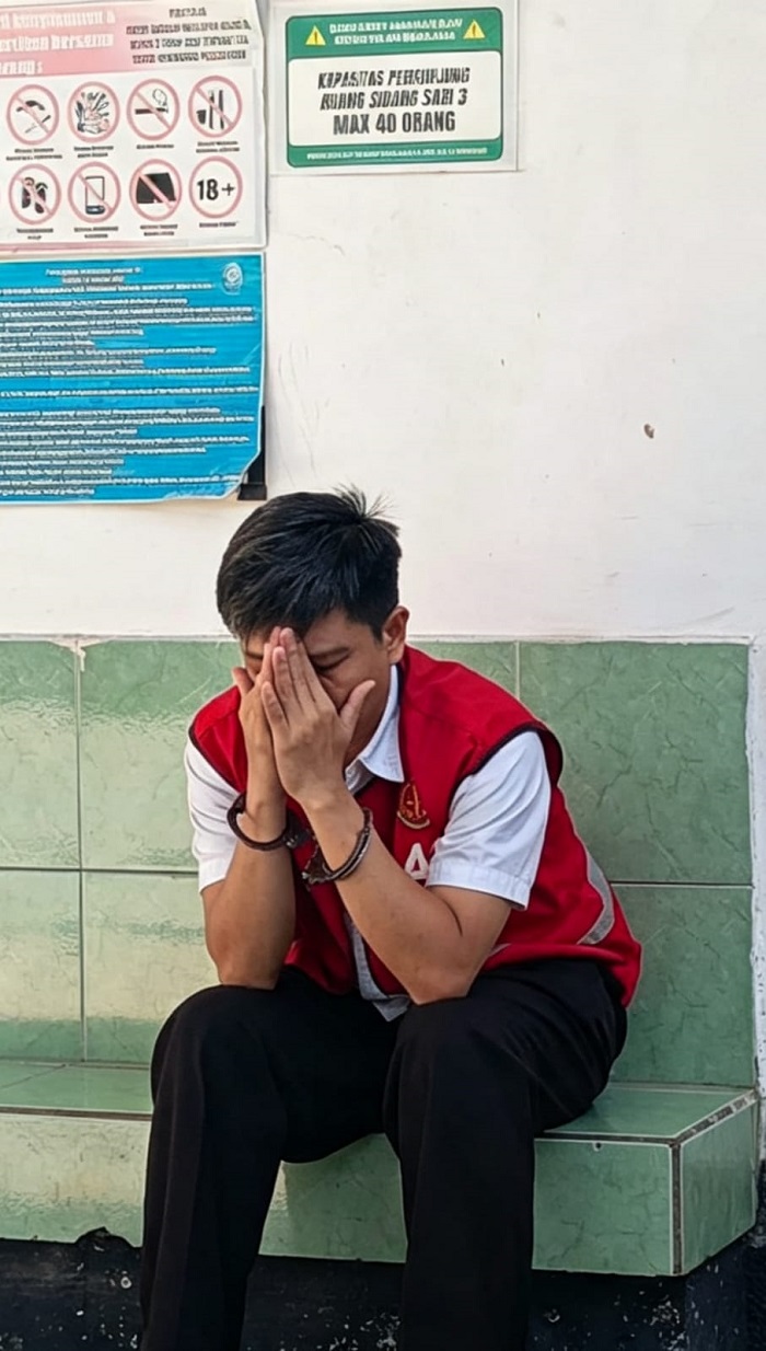 Terdakwa Pencabulan Anak di Surabaya hanya Dituntut 3 Tahun, Keluarga Korban Protes Keras