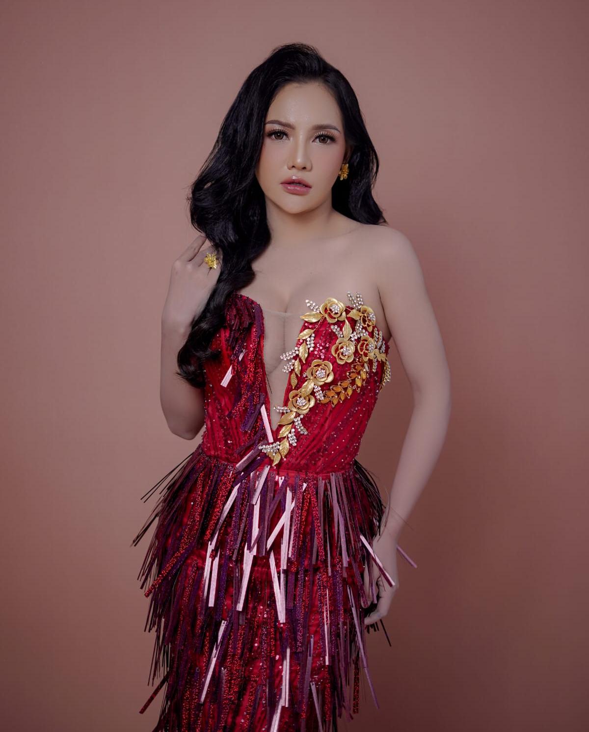 Lala Widy Buka-Bukaan Kehidupan di Balik Panggung Hiburan