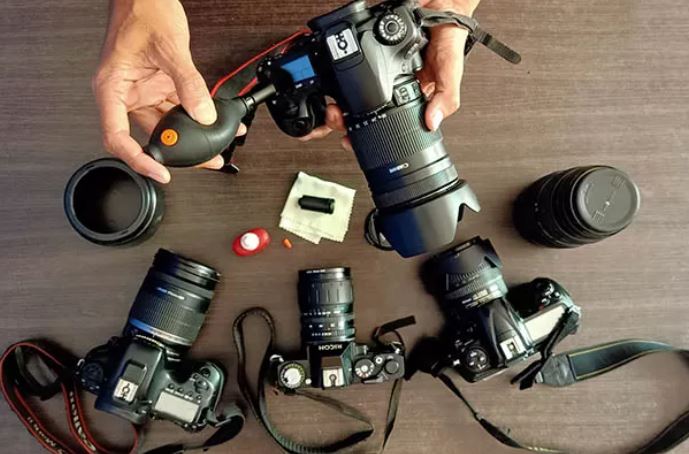 Fotografer Pemula Harus Tahu! Berikut Cara Merawat Kamera DSLR Agar Tidak Cepat Rusak