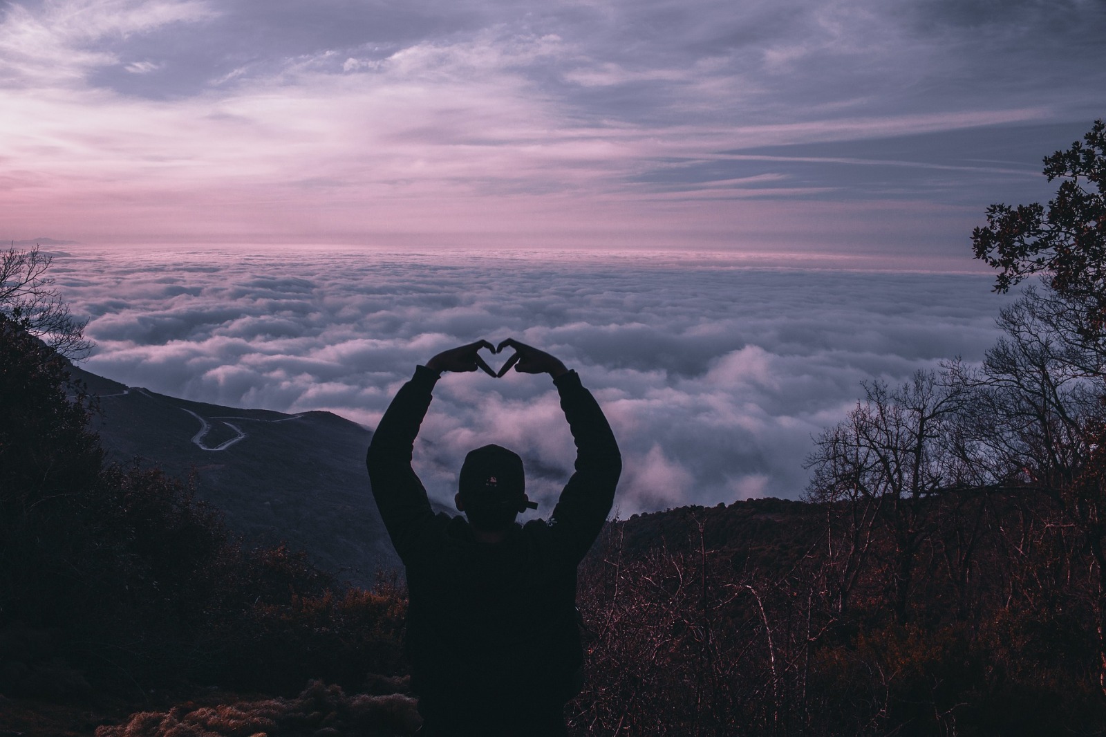 Valentine's Day untuk Diri Sendiri: 6 Cara Menghargai dan Mencintai Diri di Hari Kasih Sayang