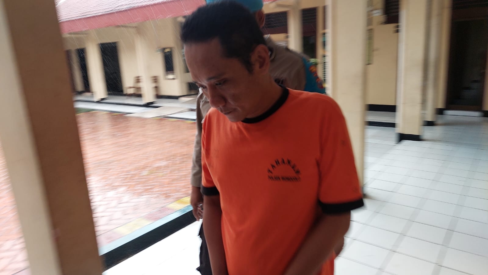 Lama Tak Beri Nafkah Keluarga, Pria Menur Nekat Curi HP Penjaga Warkop