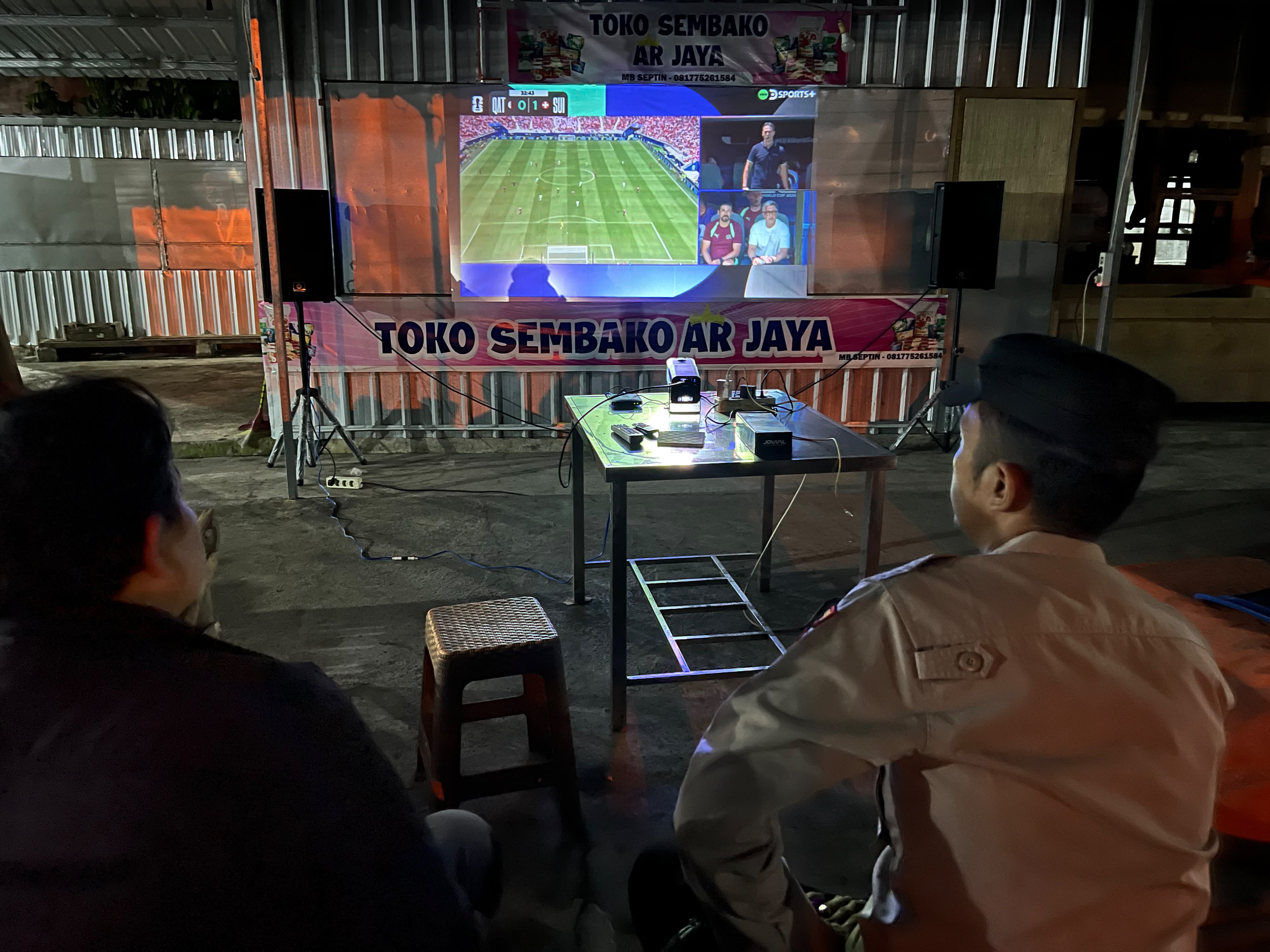 Polisi Amankan Nobar Piala Dunia di Tekung