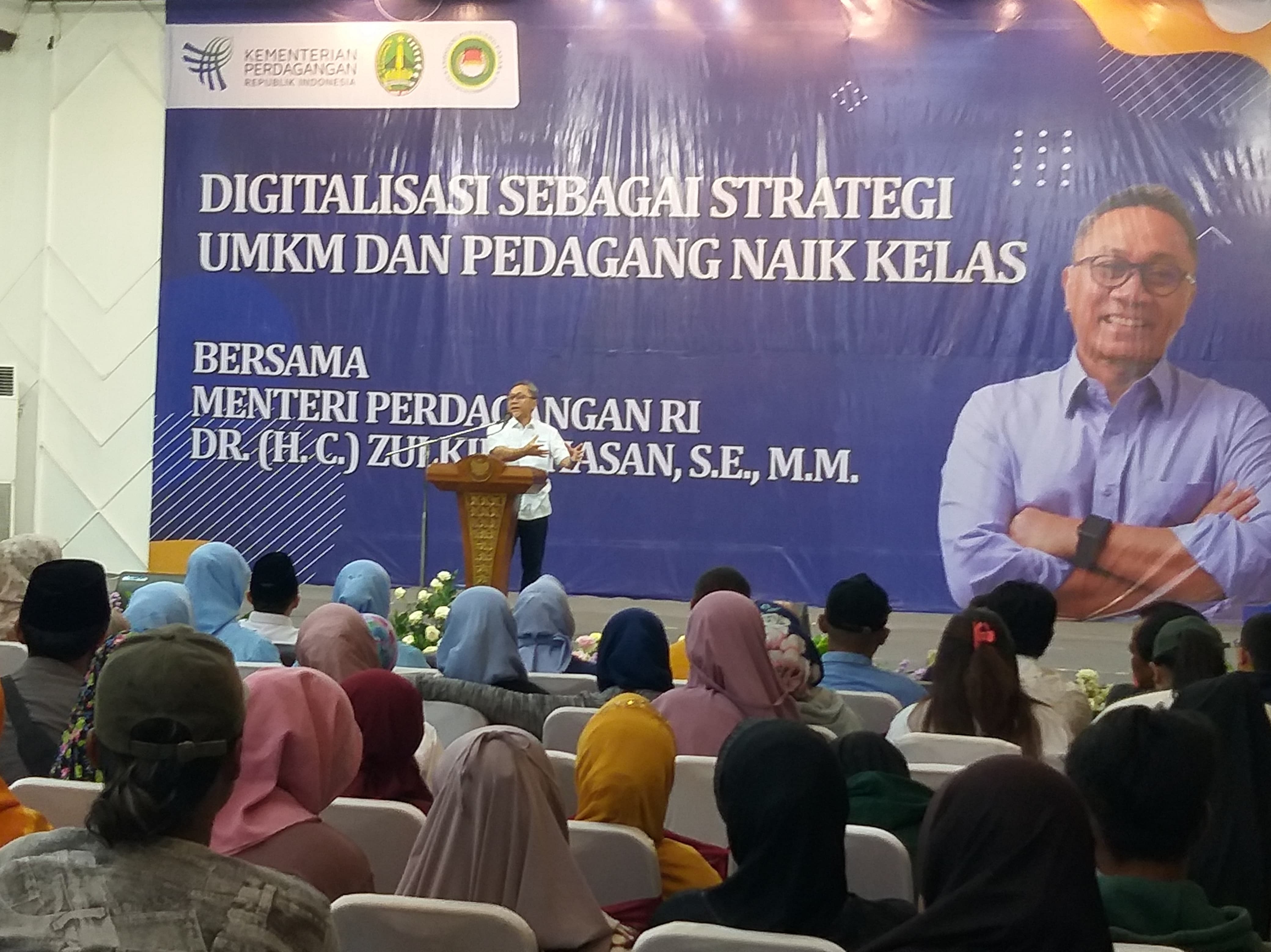 Zulhas Ajak Berdagang dengan Melek Digital