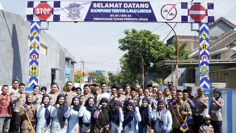 Kampung Tertib Lantas Perum TPI Beji Pasuruan Menarik Perhatian Mabes Polri