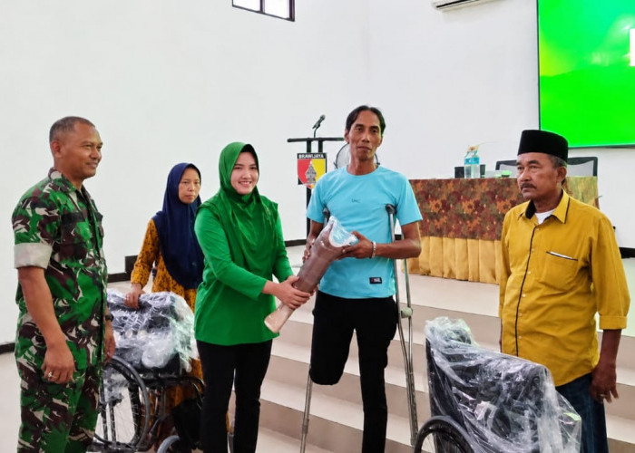 Kaki Palsu hingga Kursi Roda, Bakti TNI AD Bantu Ratusan Warga Sumenep