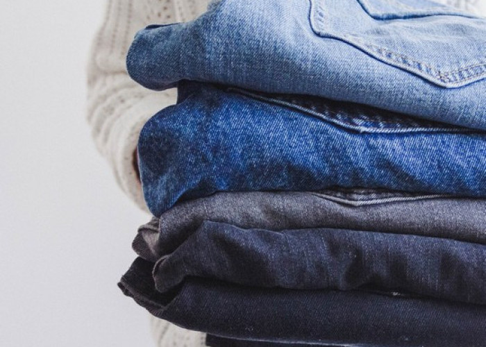 Yuk Coba Tips-Tips Merawat Celana Jeans Agar Awet dan Tahan Lama