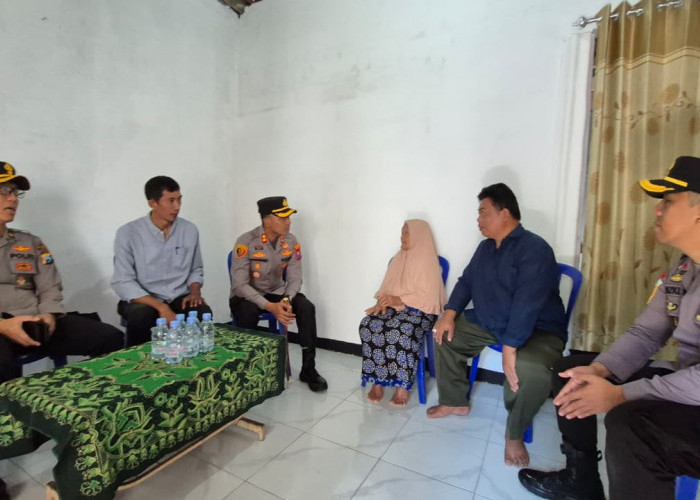 Hadirkan Senyum dan Harapan, Polres Ngawi Bedah Dua Rumah Jadi Layak Huni 