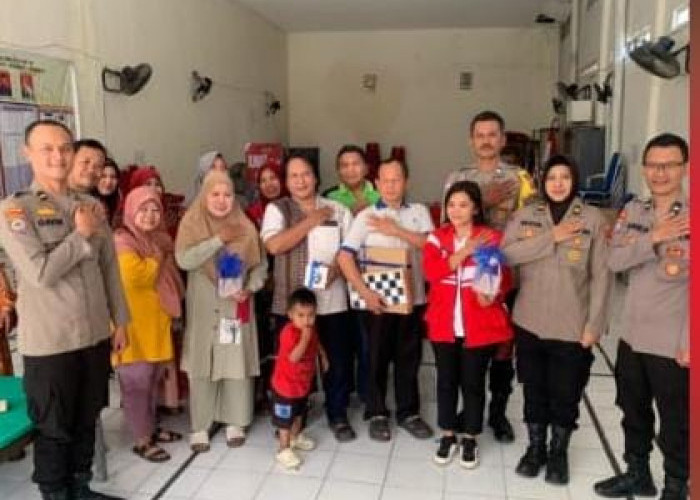 Serap Aspirasi Warga, Satbinmas Polrestabes Surabaya Bersama Polsek Rungkut Gelar Jumat Curhat di Medokan Ayu