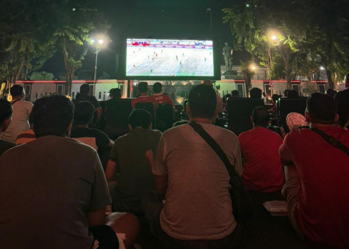 Polsek Bubutan Berhasil Amankan Jalannya Nobar Timnas