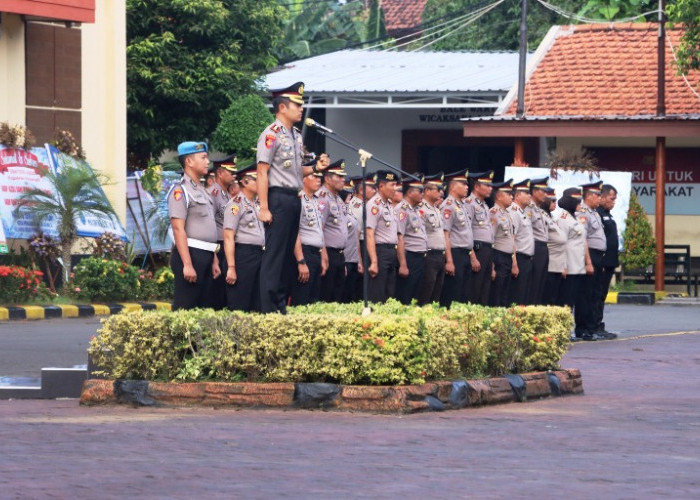 Kapolres Pasuruan Pimpin Apel Perdana Peringatkan Anggota Tak Salahgunakan Wewenang