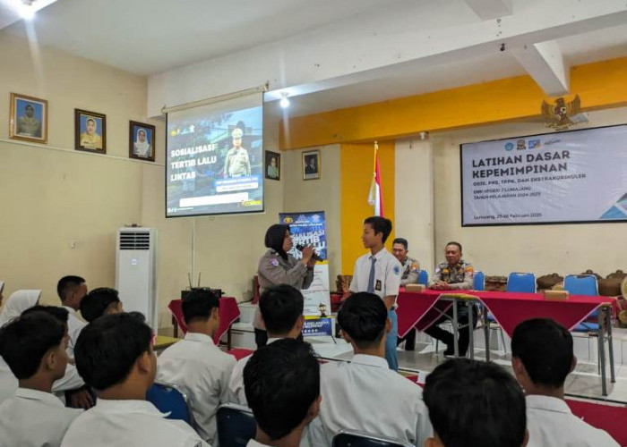 Polres Lumajang Gencar Sosialisasi Tertib Lalu Lintas di Sekolah, Tekan Angka Pelanggaran dan Kecelakaan