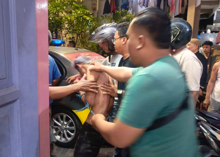 Curi Jupiter MX Milik Kurir Paket, Warga Bronggalan Murka Hajar Pelaku