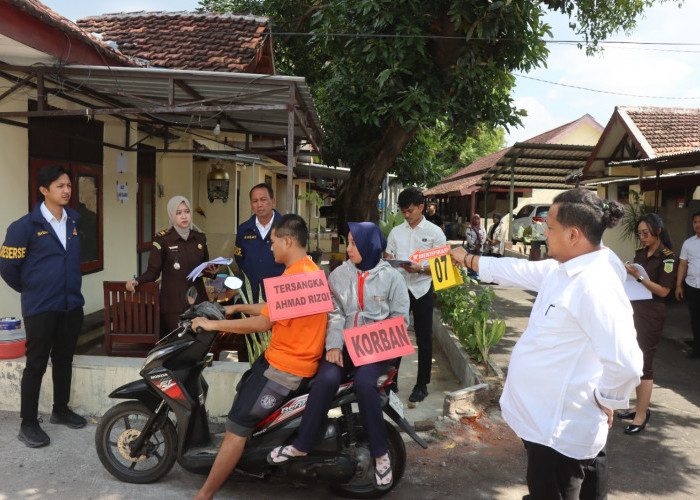 Fakta Baru Rekonstruksi Pembunuhan Bidan di Situbondo, Bermula dari Penolakan hingga Pelaku Positif Amfetamin