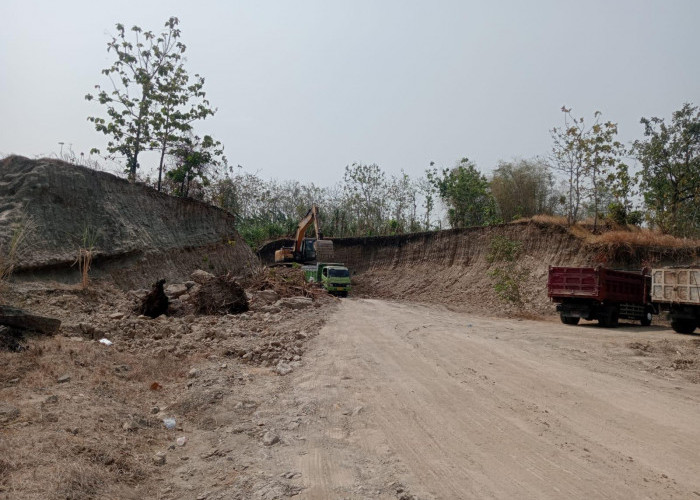 Tambang di Kudu Jombang Disorot, Drainase Dikeluhkan Warga, Izin Penggalian Diminta Diperiksa