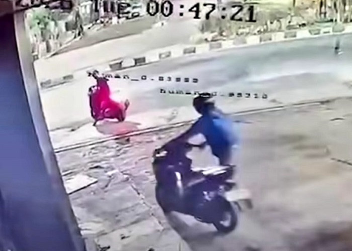 Motor Karyawan Minimarket Kembali Dicuri di Wonokromo, Aksi Pelaku Terekam CCTV